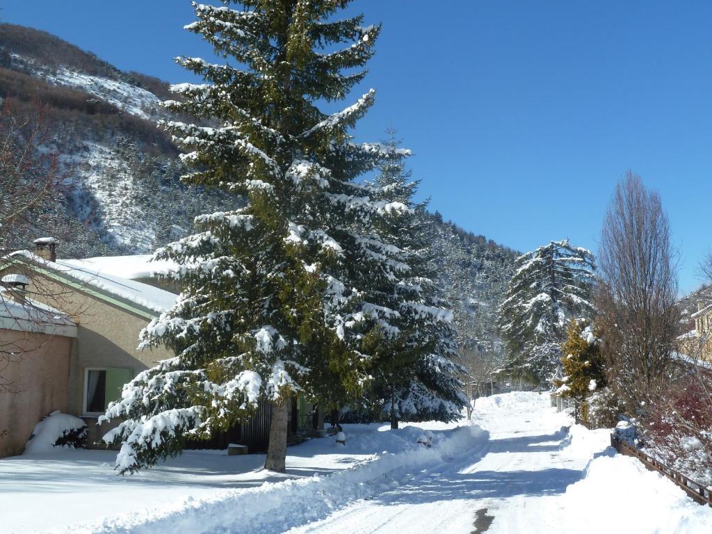 Gite Des Monges Sisteron Exteriér fotografie